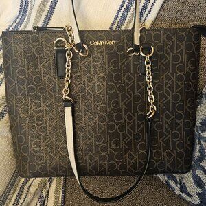 Calvin Klein Women's Small Tote Bag Top Zip Chain Handle Tote